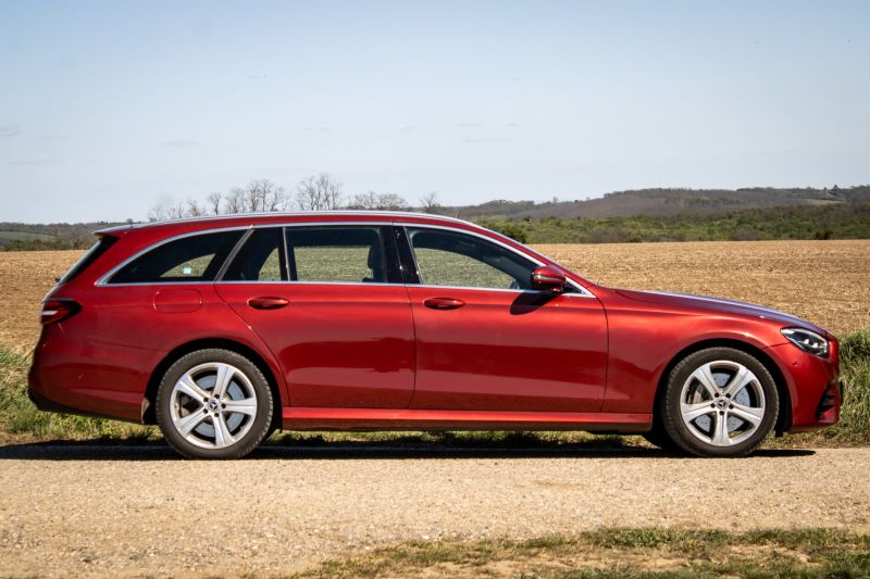 Mercedes-Benz E trieda T