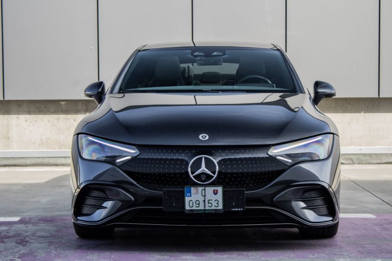 Mercedes-Benz EQE