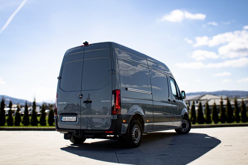Mercedes-Benz Sprinter