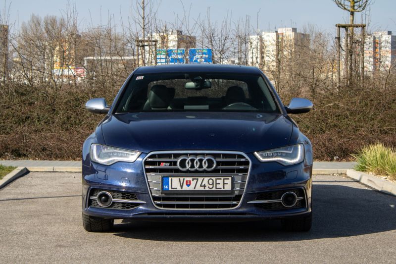 Audi S6