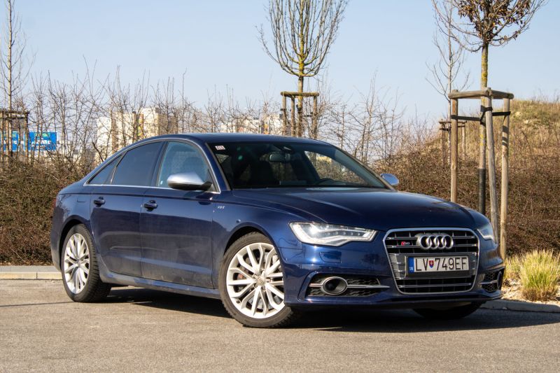 Audi S6