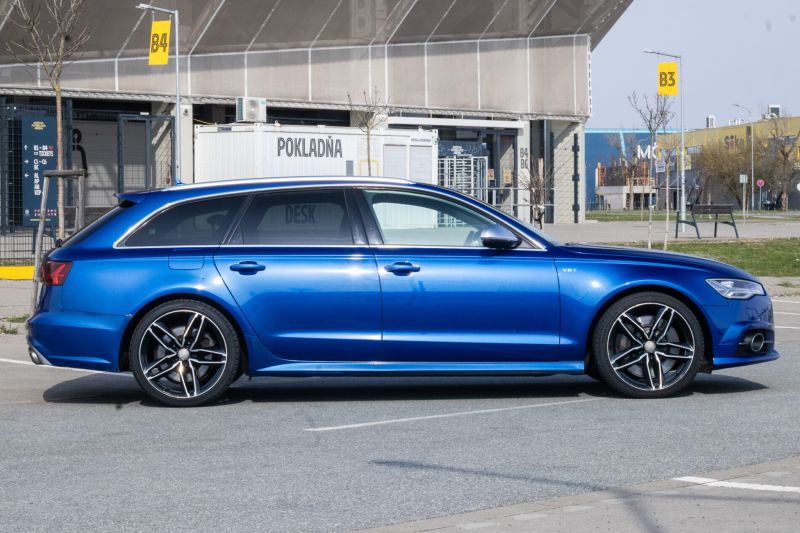Audi S6 Avant