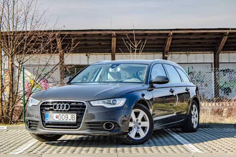 Audi A6 Avant