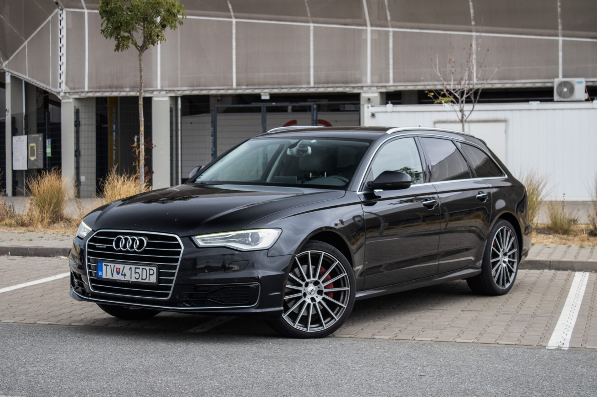 Audi A6