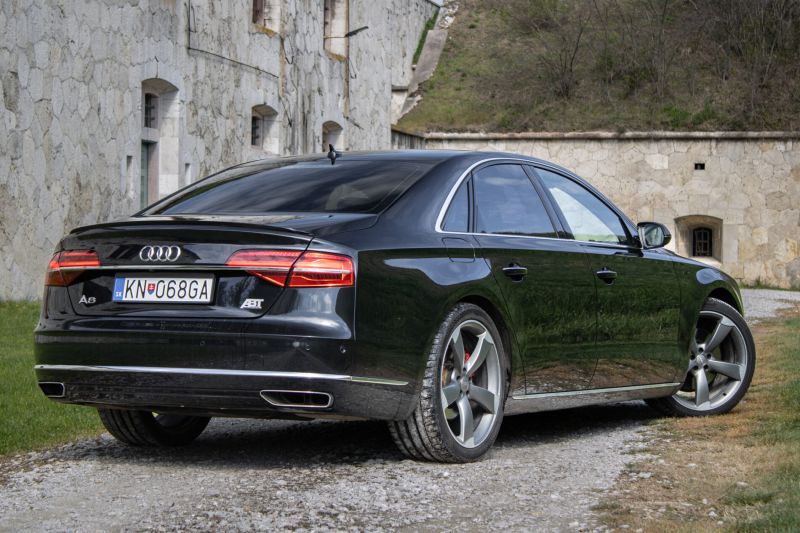 Audi A8