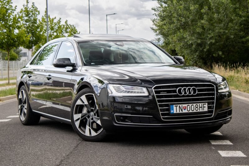 Audi A8