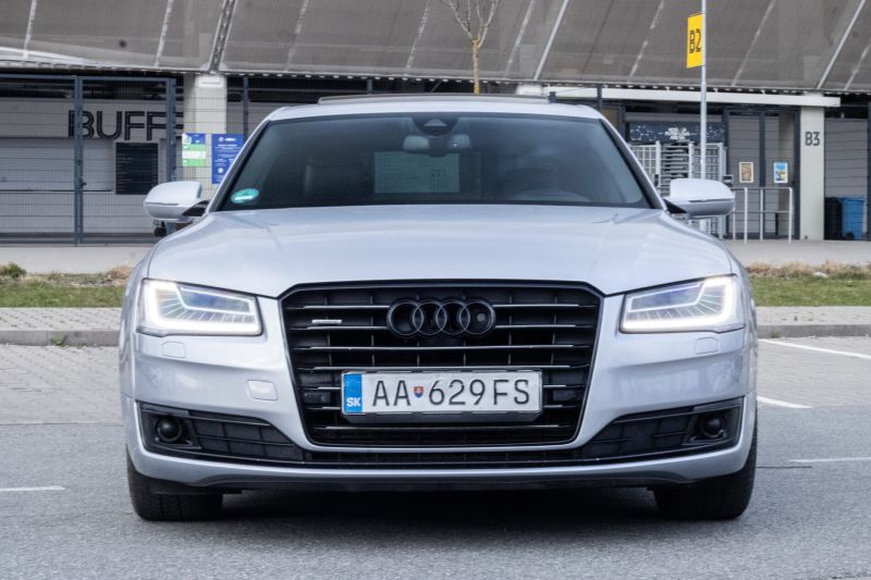 Audi A8