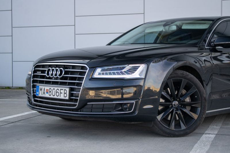 Audi A8