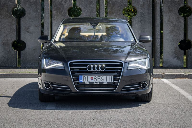 Audi A8