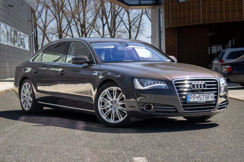Audi A8
