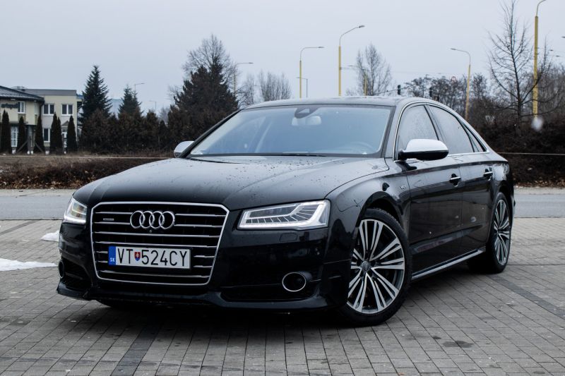 Audi A8