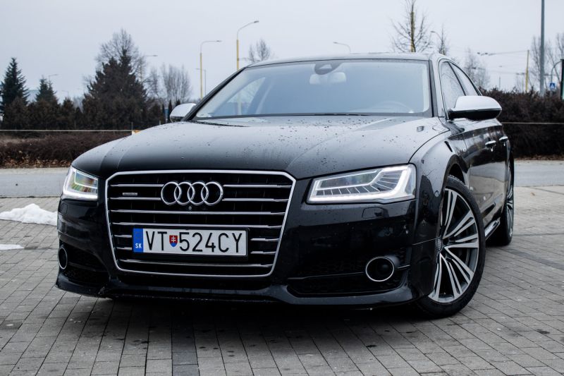 Audi A8