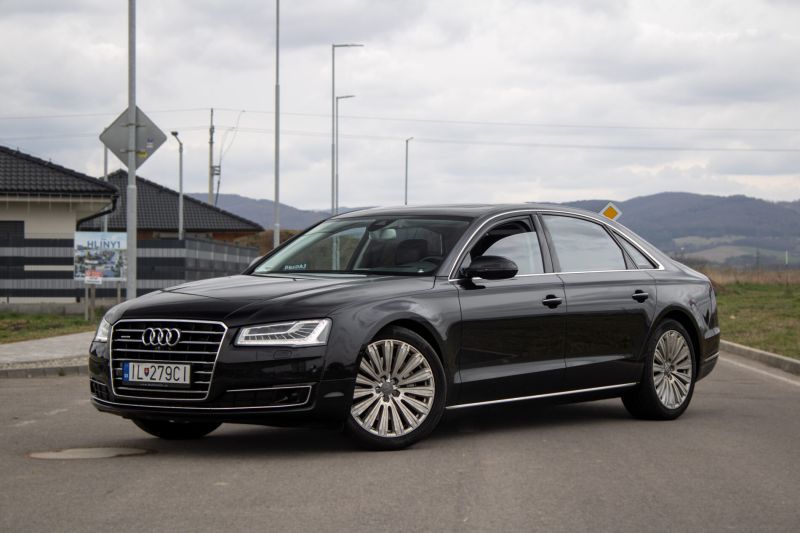 Audi A8