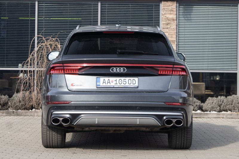 Audi SQ8