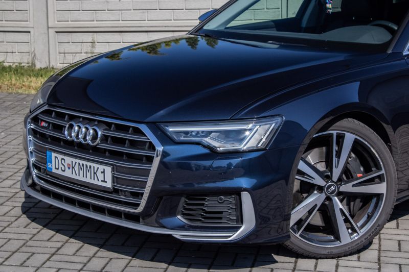 Audi S6
