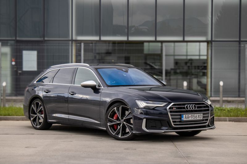 Audi S6 Avant