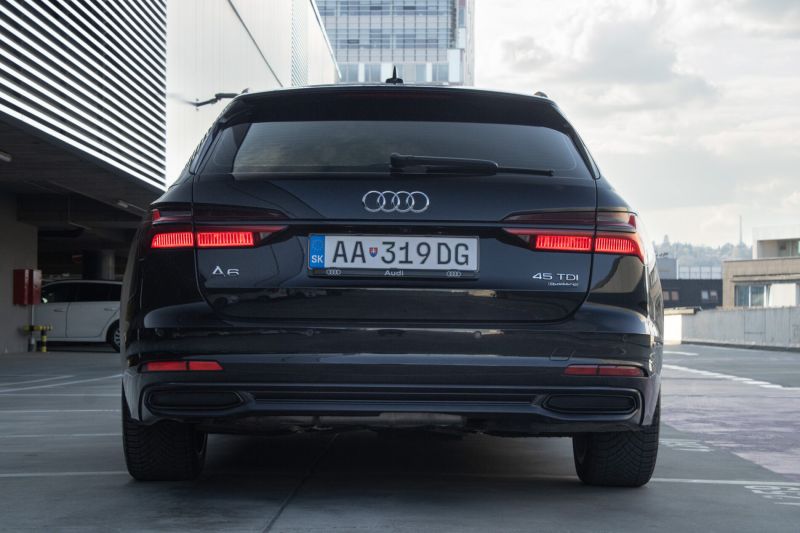 Audi A6 Avant