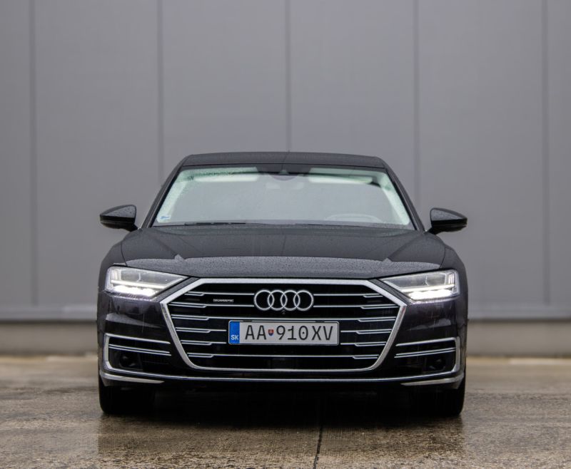 Audi A8