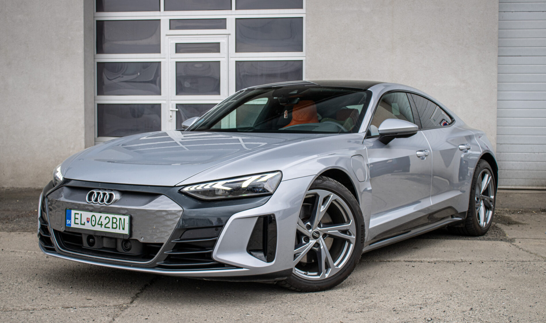Audi e-tron
