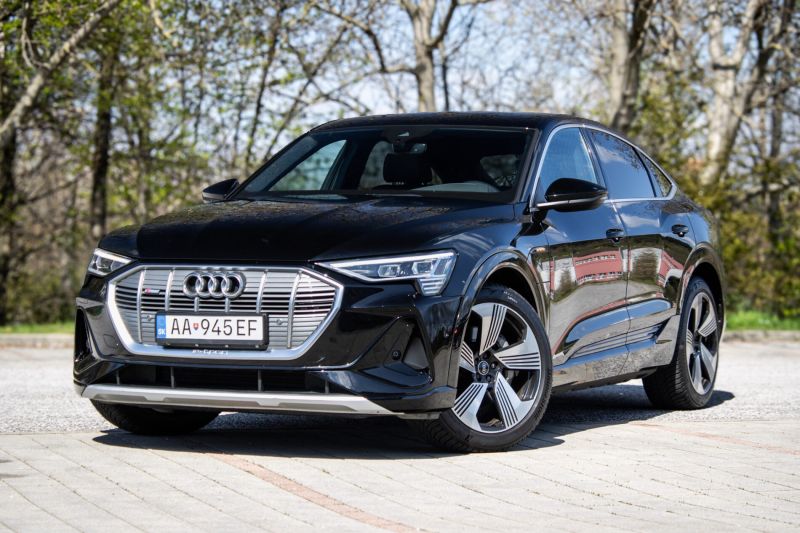 Audi e-tron