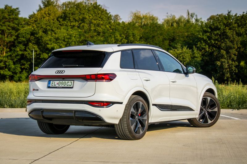 Audi SQ6