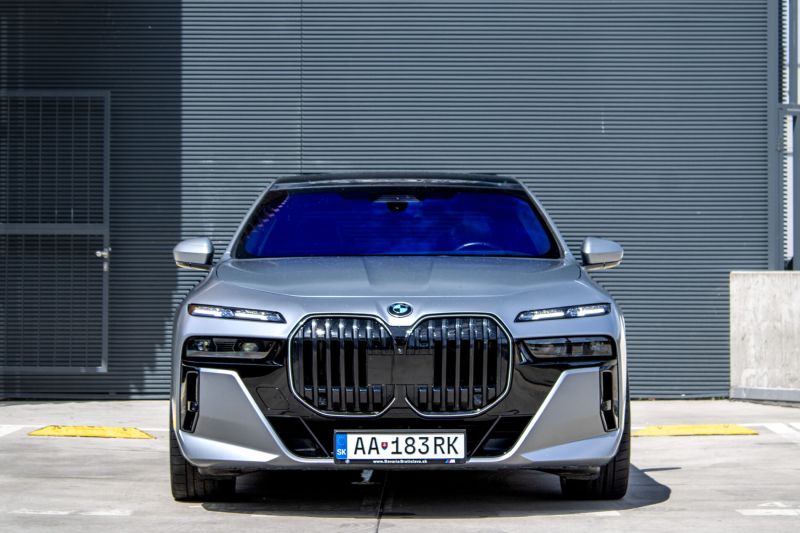 BMW rad 7