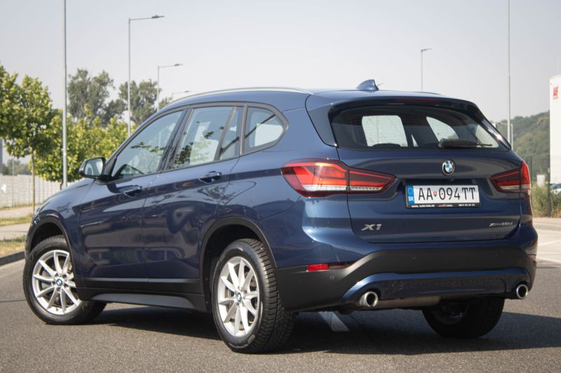 BMW X1