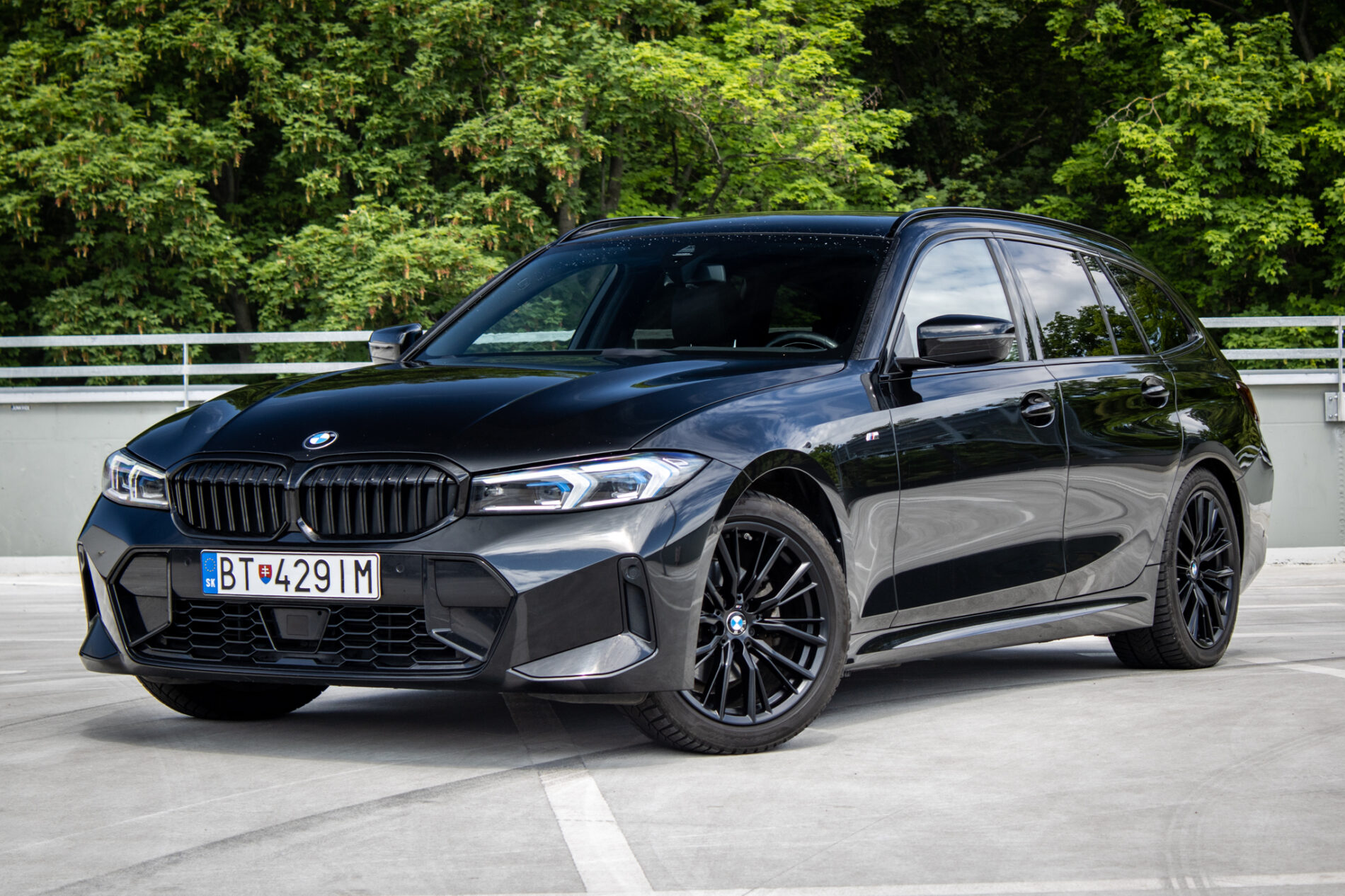 BMW Rad 3 2023 na predaj