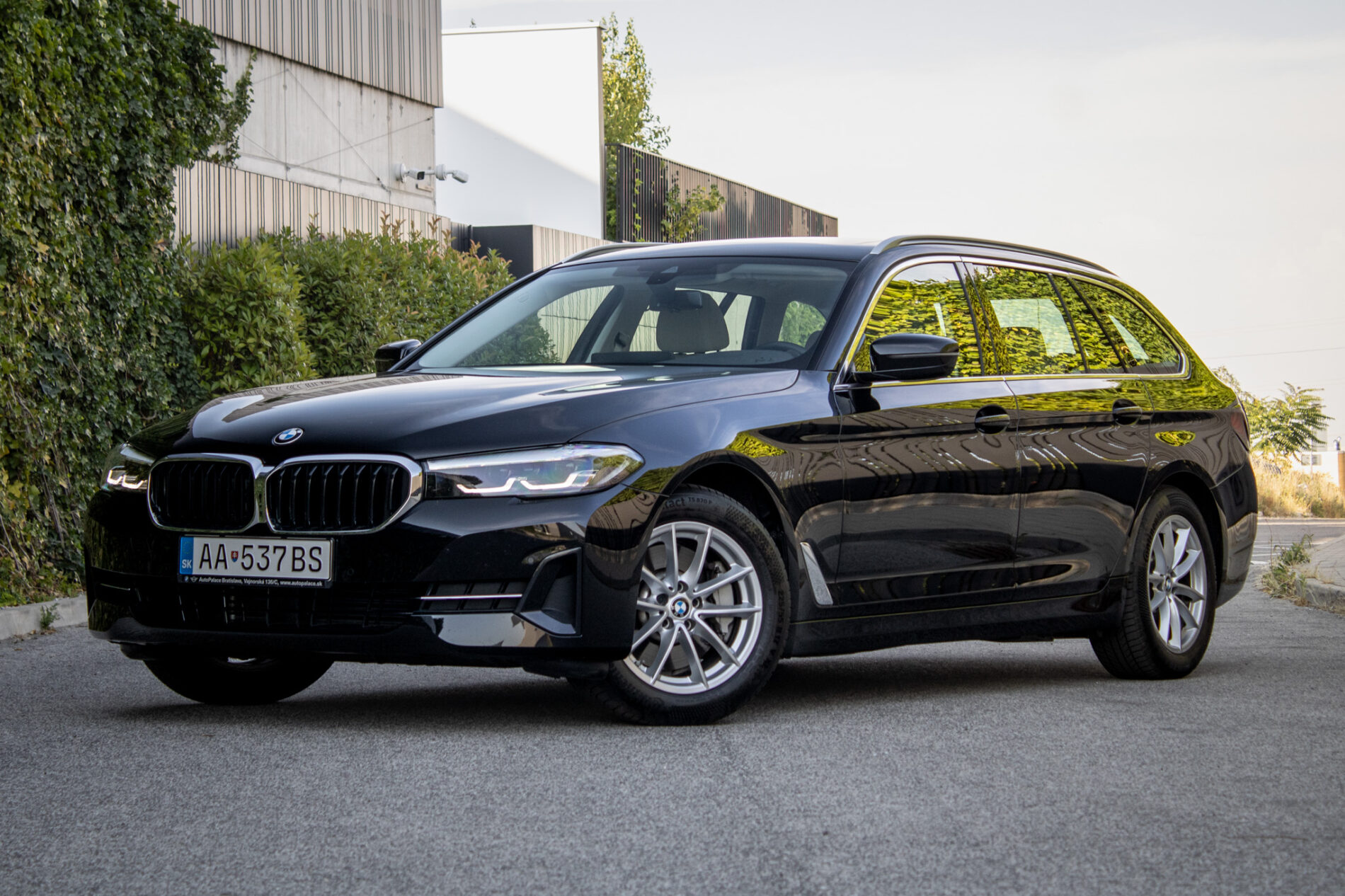 BMW Rad 5 2023 na predaj