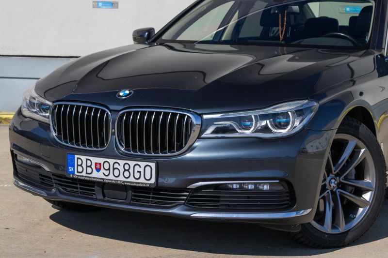 BMW rad 7