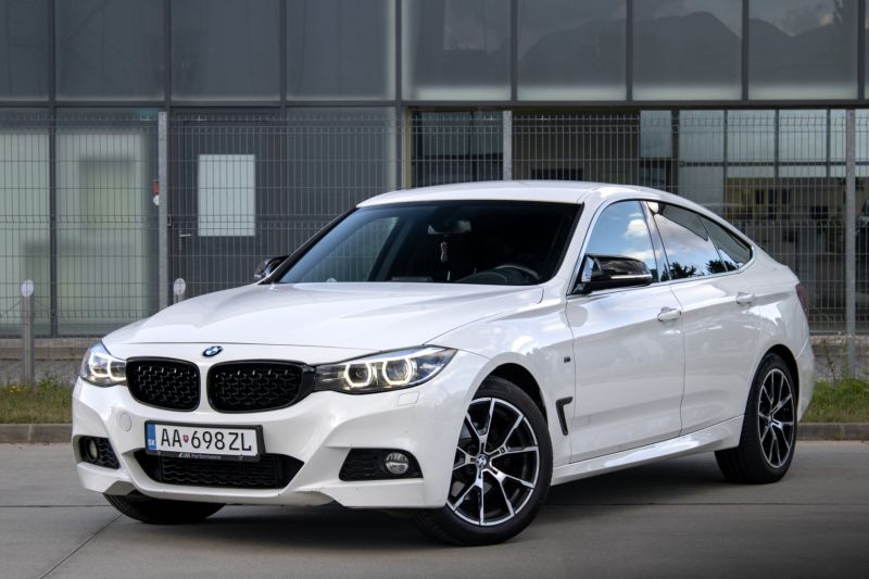 BMW Rad 3 2019 na predaj