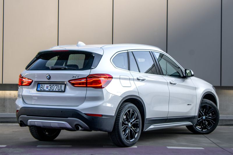 BMW X1