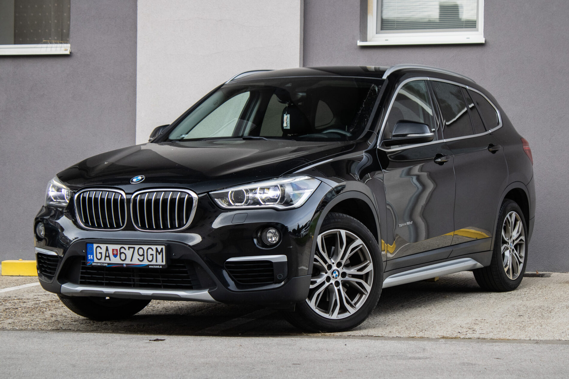 BMW X1