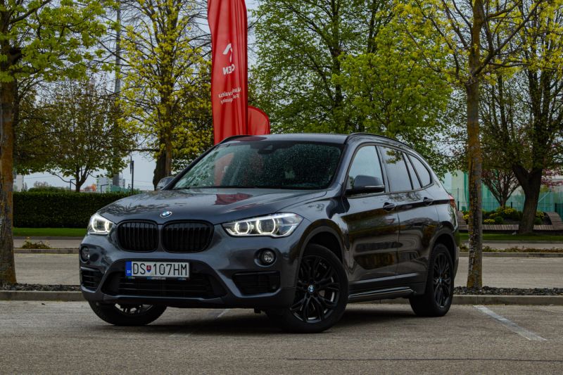 BMW X1
