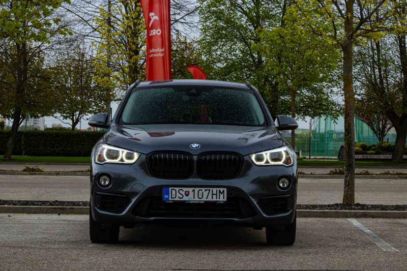 BMW X1