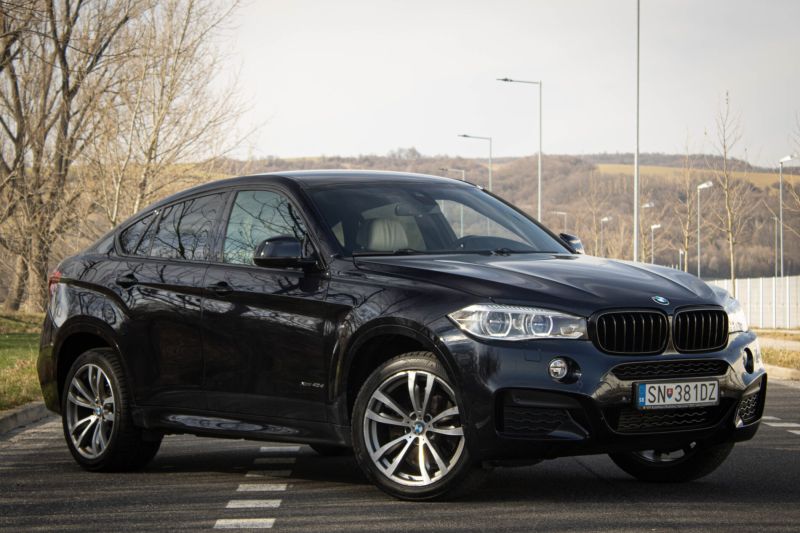 BMW X6