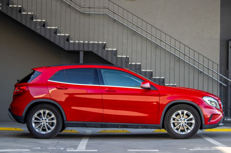 Mercedes-Benz GLA trieda