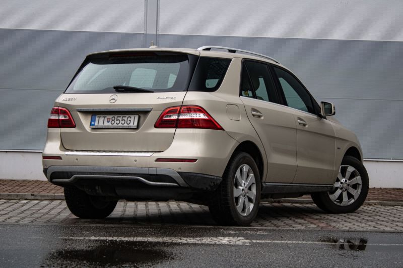 Mercedes-Benz M trieda