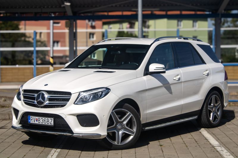 Mercedes-Benz GLE 2016 na predaj