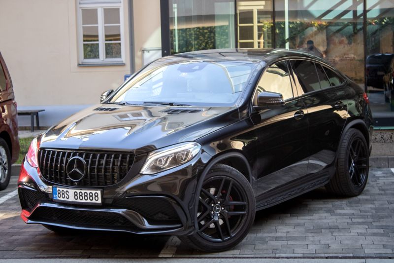 Mercedes-Benz GLE 2016 na predaj