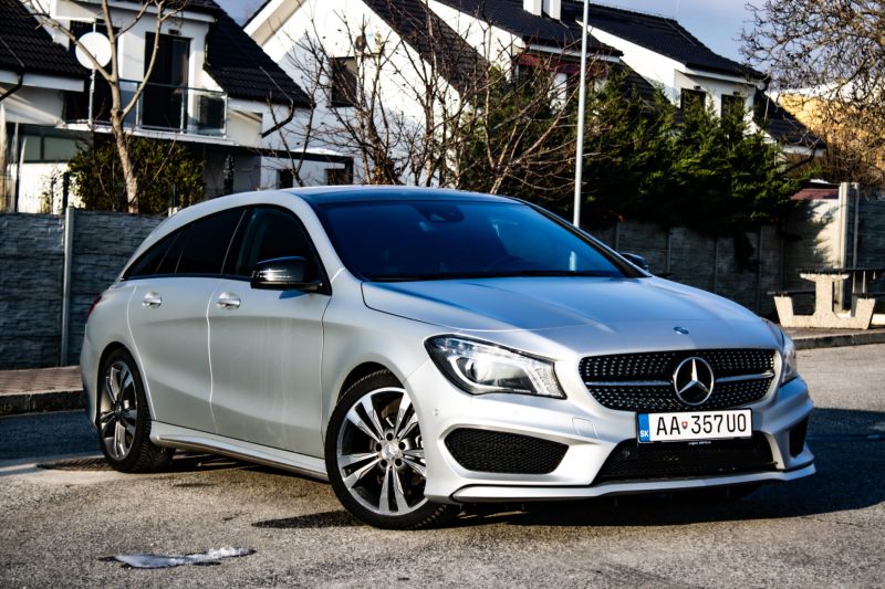 Mercedes-Benz CLA