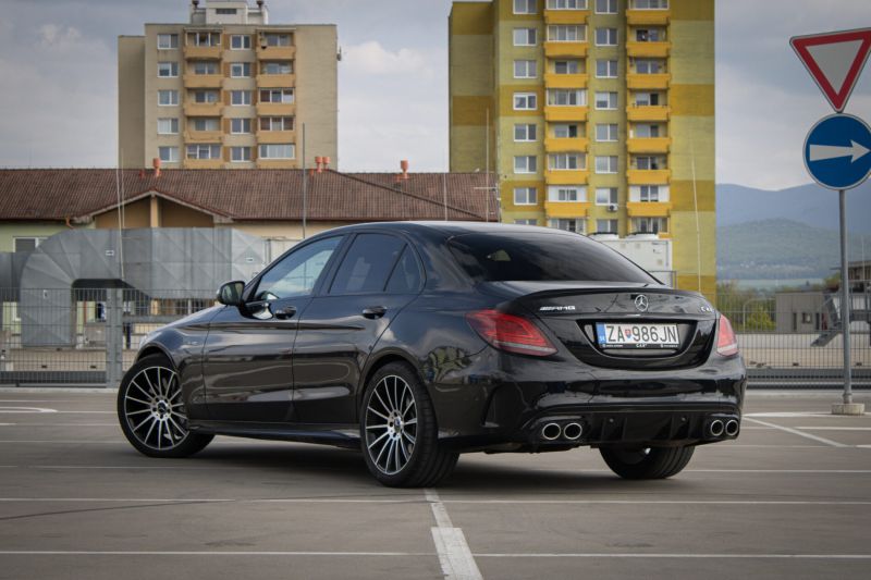 Mercedes-Benz C trieda