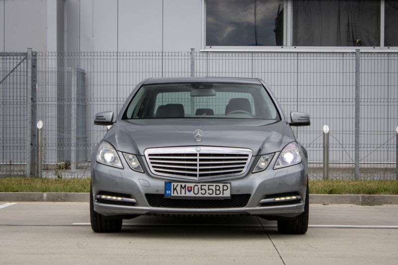 Mercedes-Benz E trieda