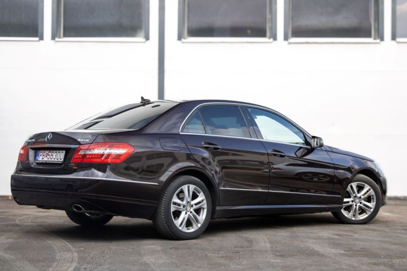 Mercedes-Benz E trieda