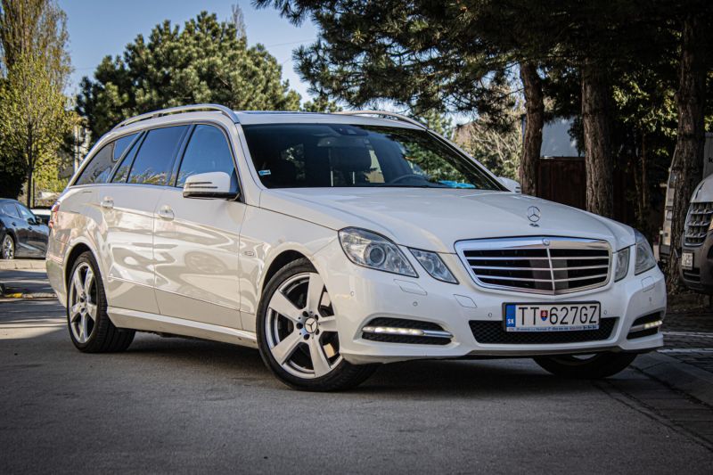 Mercedes-Benz E trieda T