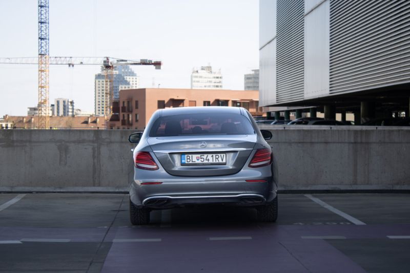 Mercedes-Benz E trieda