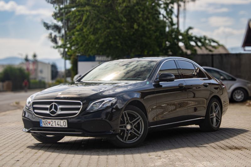 Mercedes-Benz E trieda