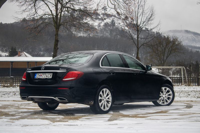Mercedes-Benz E trieda