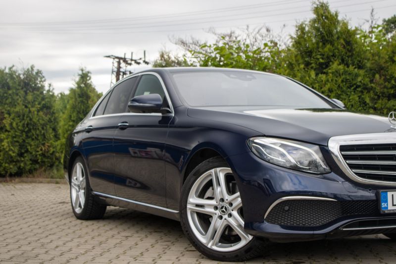 Mercedes-Benz E trieda