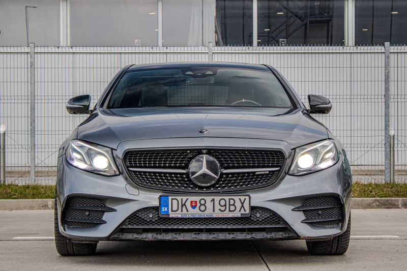 Mercedes-Benz E trieda